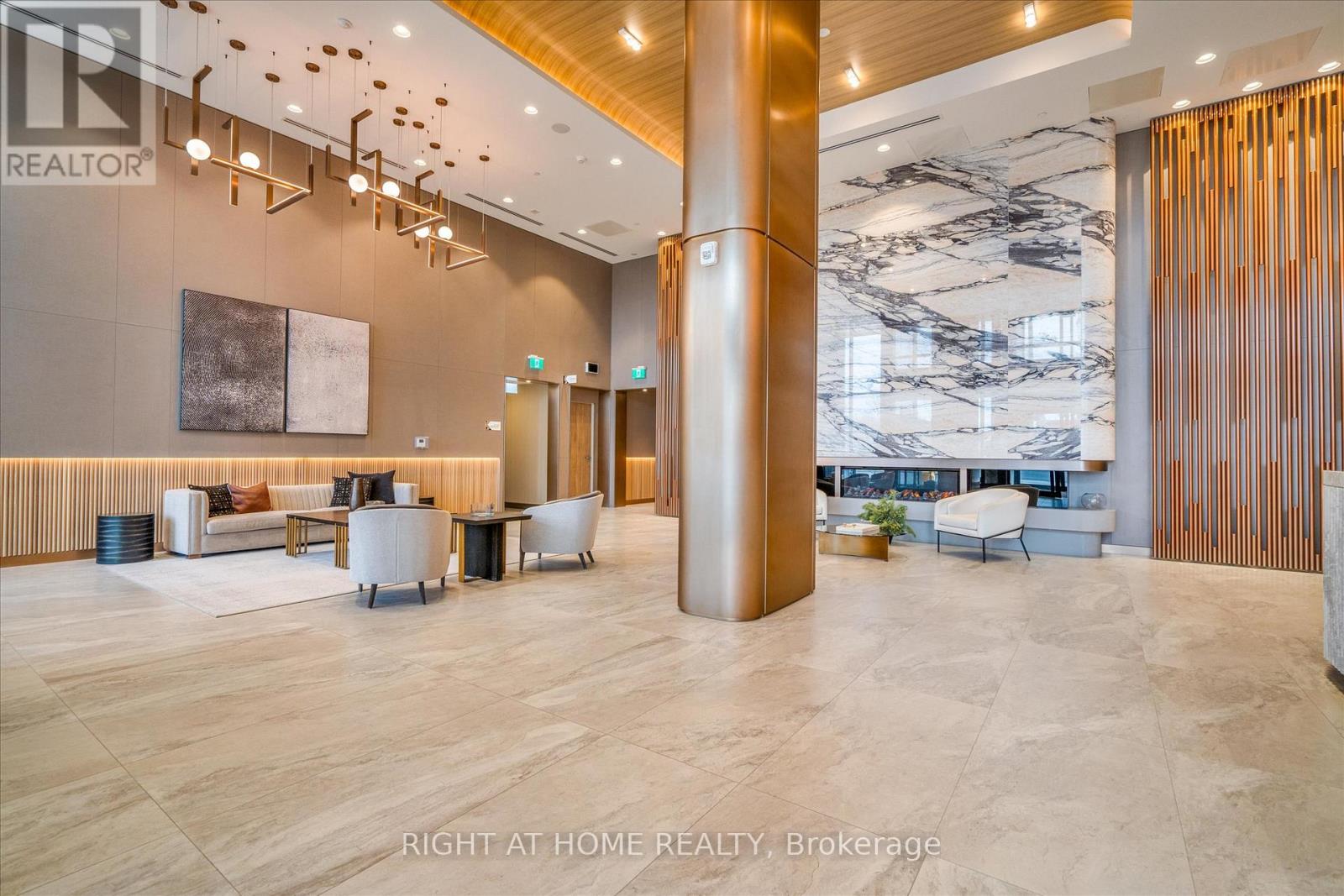 Lph12 - 1100 Sheppard Avenue W, Toronto, Ontario  M3J 0H1 - Photo 3 - W13410102