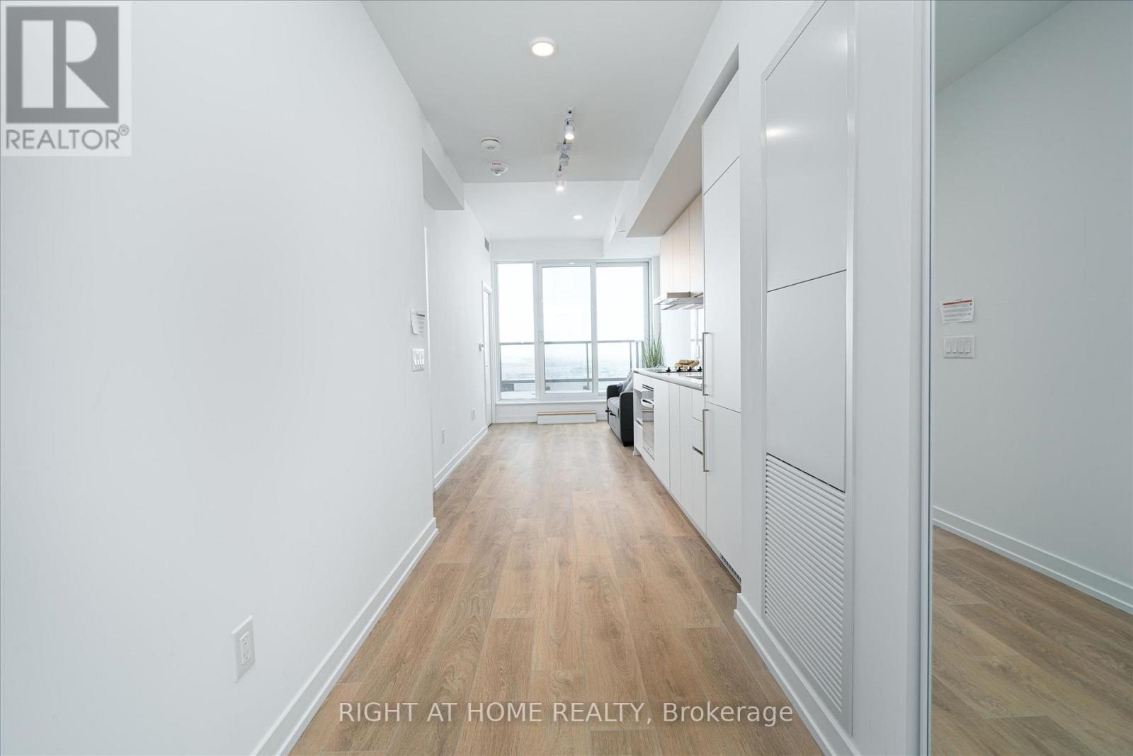 Lph12 - 1100 Sheppard Avenue W, Toronto, Ontario  M3J 0H1 - Photo 7 - W13410102