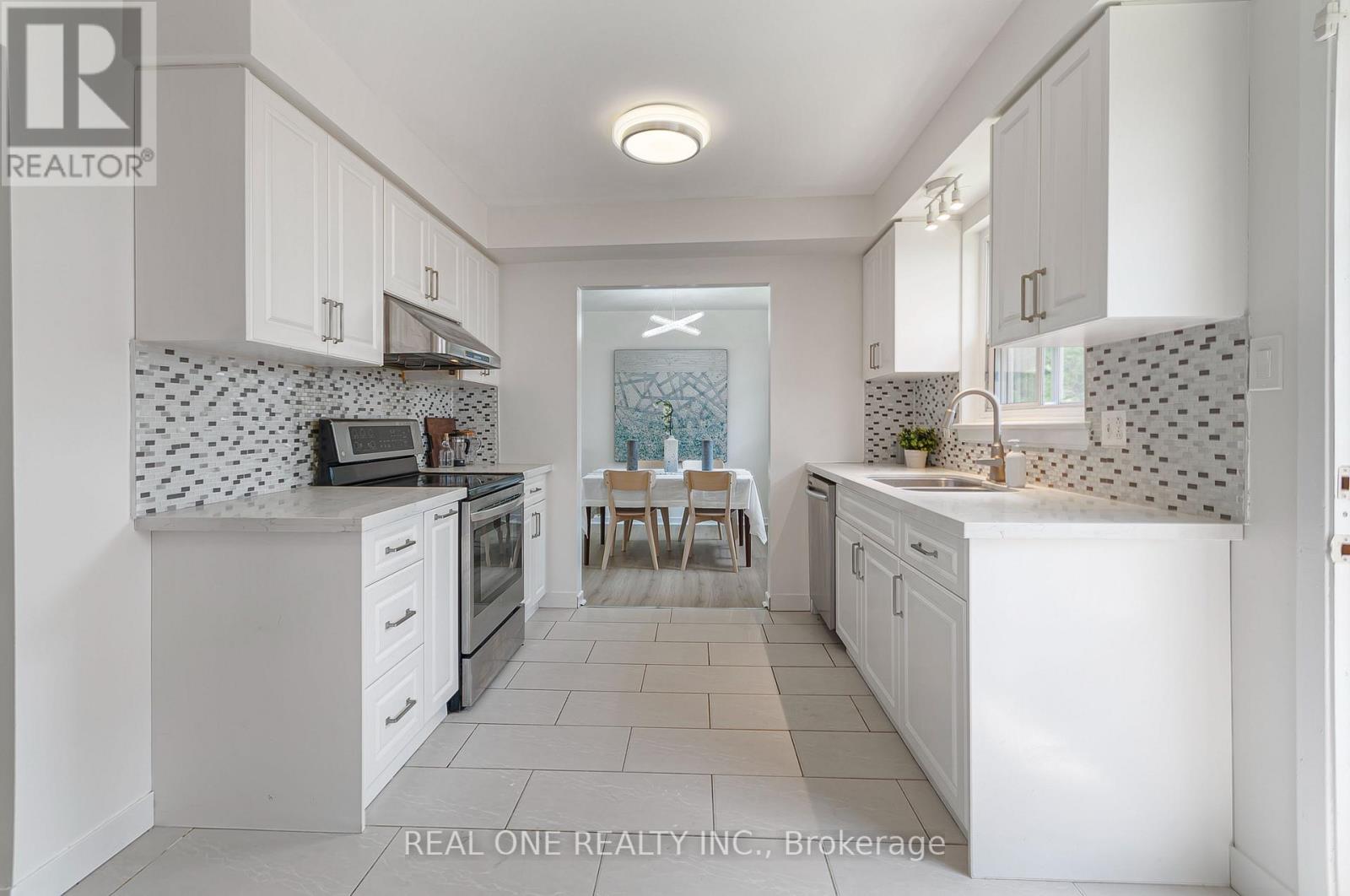 1 Grovenest Drive, Toronto, Ontario  M1E 4J2 - Photo 10 - E13249818