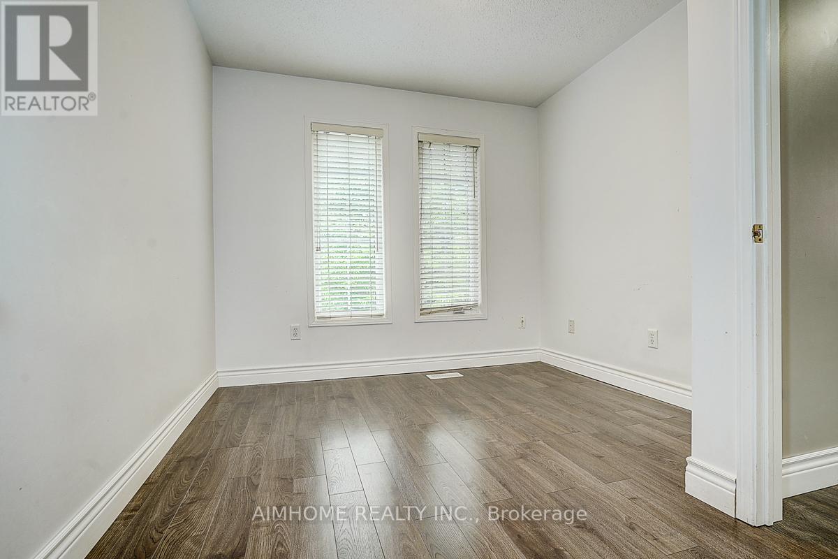 969 Oaktree Crescent, Newmarket, Ontario  L3X 2Z2 - Photo 13 - N13250390