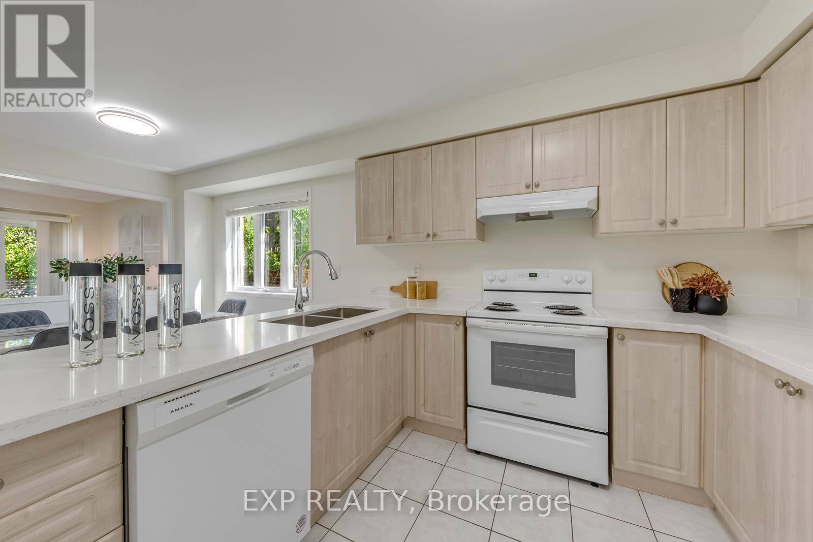 3079 Turbine Crescent, Mississauga, Ontario  L5M 6X1 - Photo 15 - W13239250