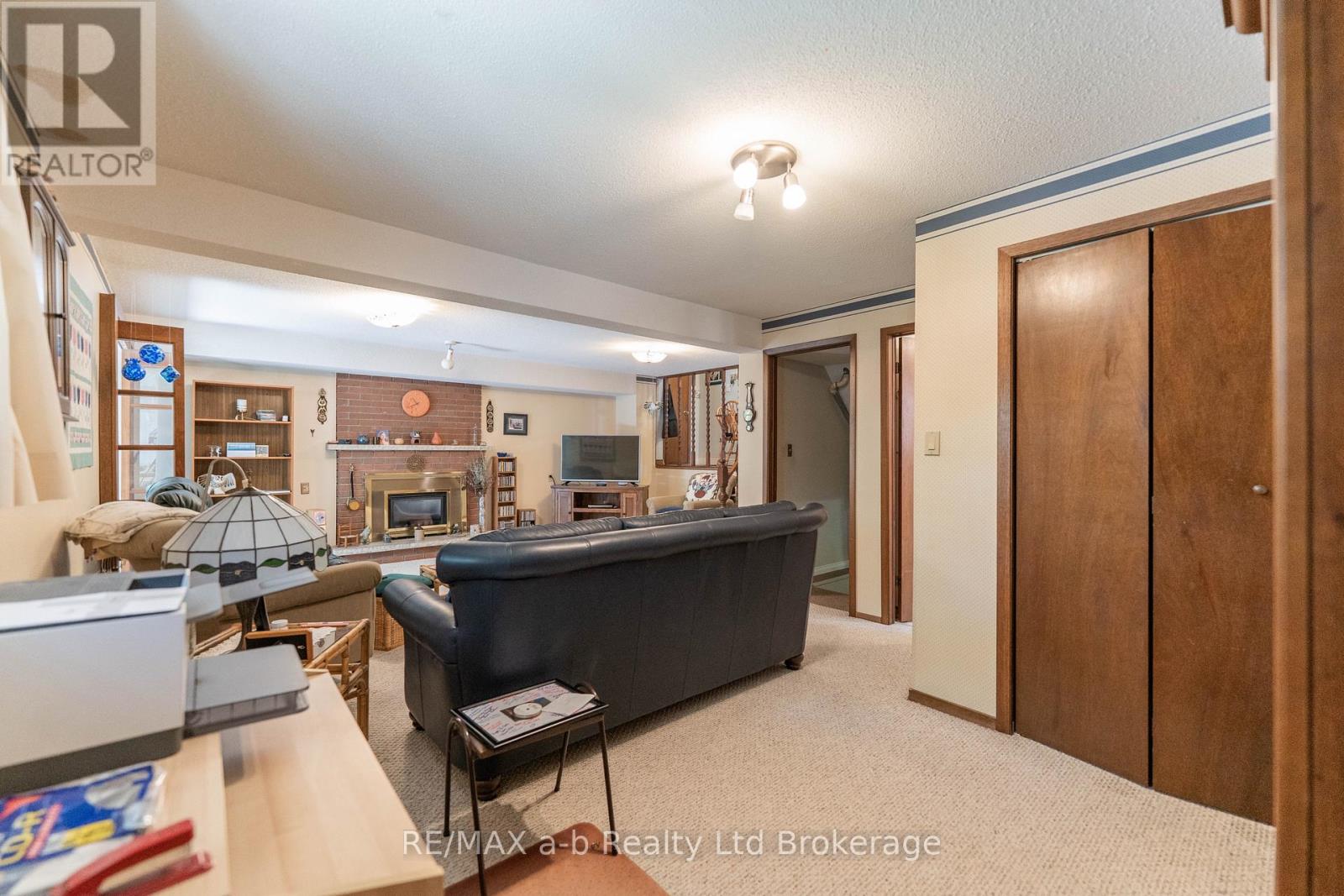 18 Denrich Avenue, Tillsonburg, Ontario  N4G 4W2 - Photo 18 - X13410160