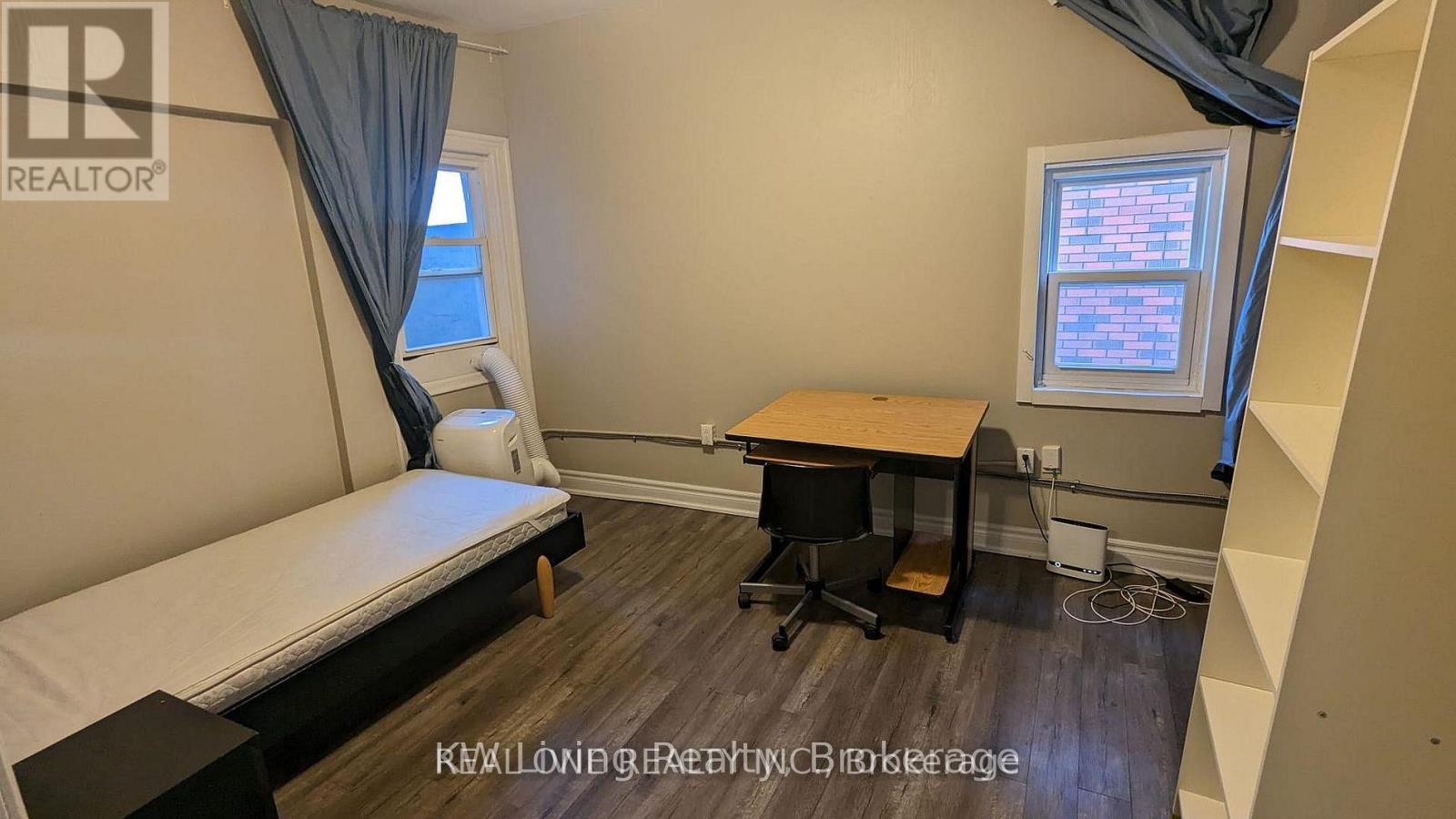 27 Kensington Avenue, Toronto, Ontario  M5T 2J8 - Photo 7 - C13410128