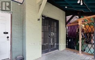 29 Kensington Avenue, Toronto, Ontario  M5T 2J8 - Photo 2 - C13410130