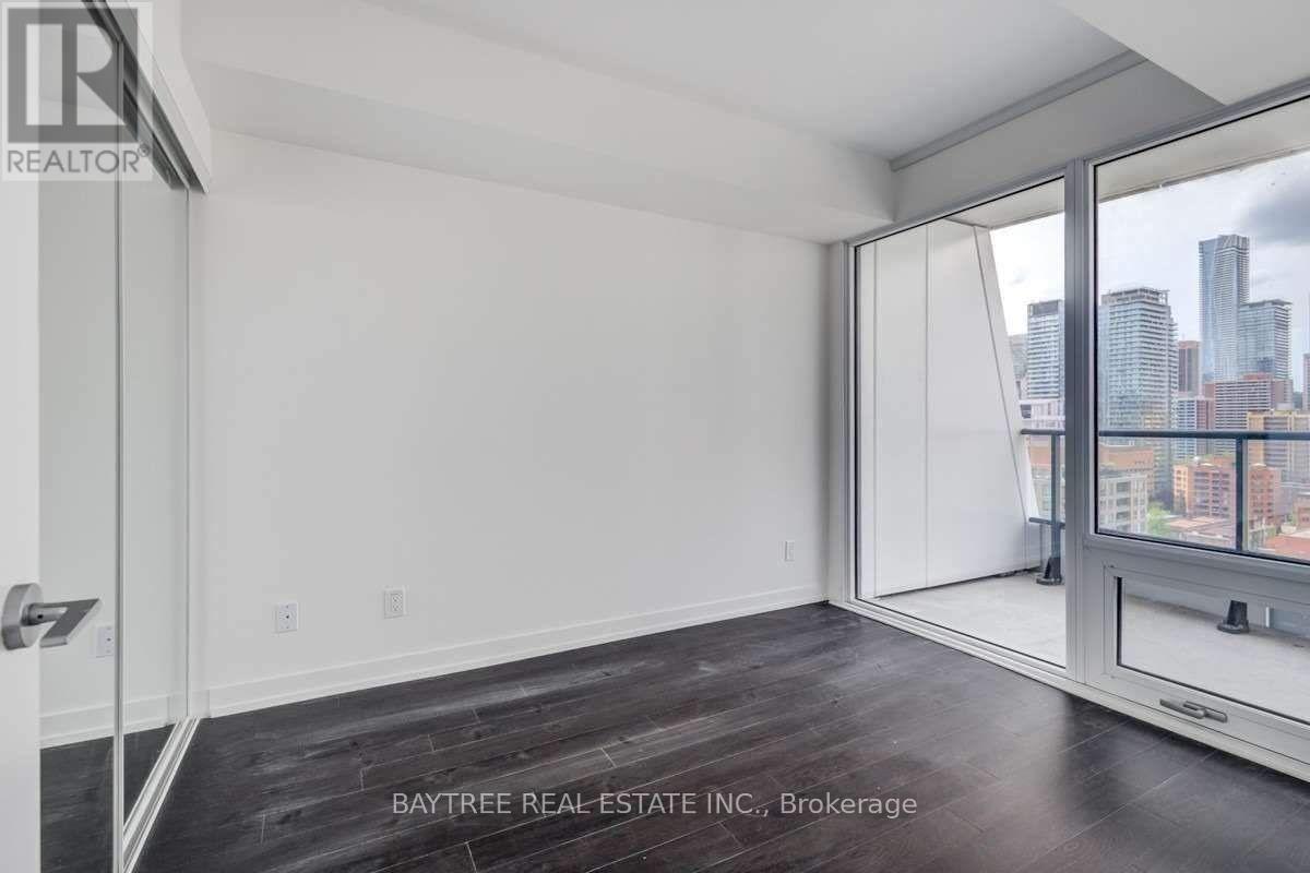 2710 - 85 Wood Street, Toronto, Ontario  M4Y 0E8 - Photo 5 - C13410146