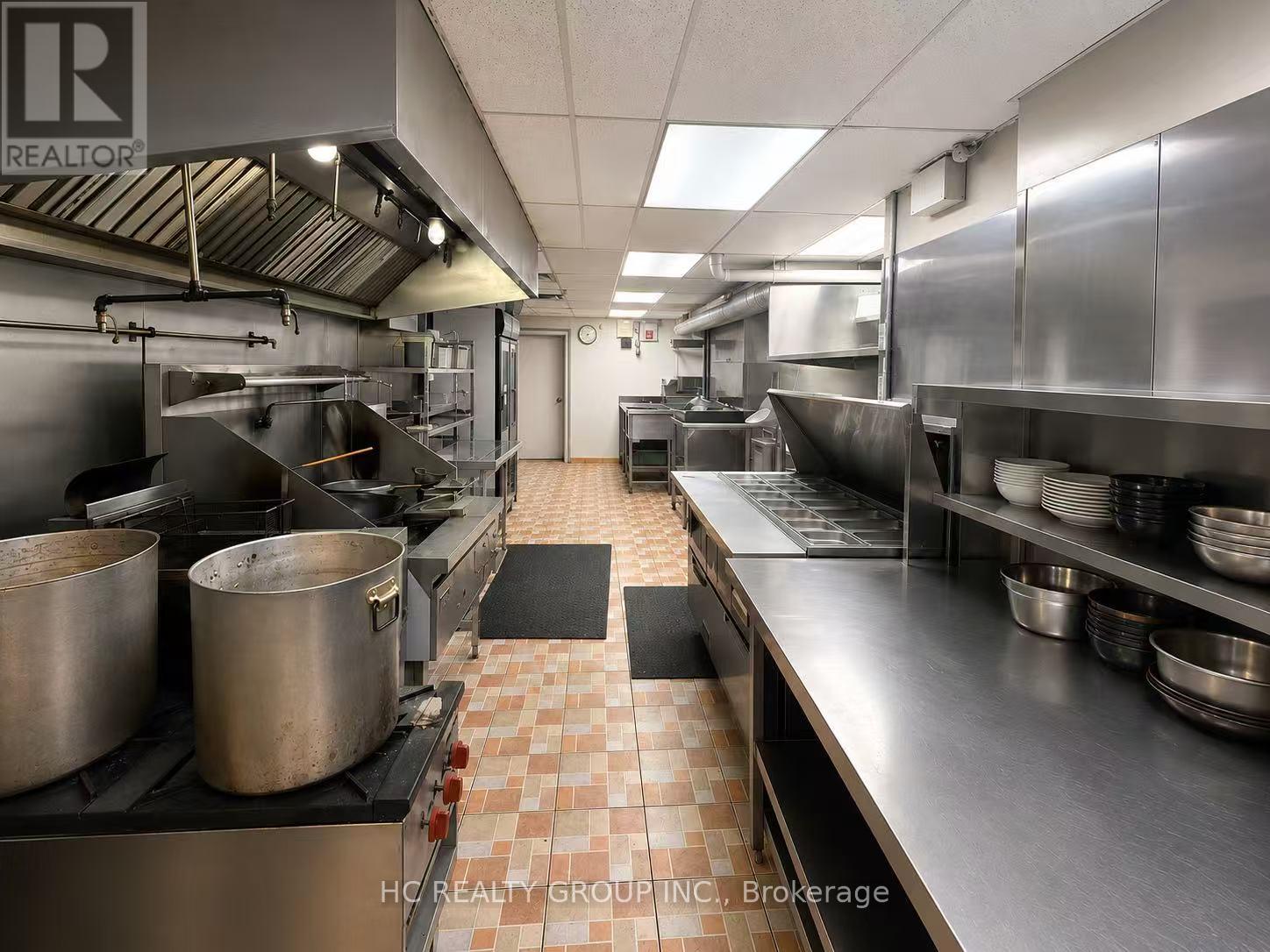 414 Dundas Street W, Toronto, Ontario  M5T 1G7 - Photo 4 - C13410150