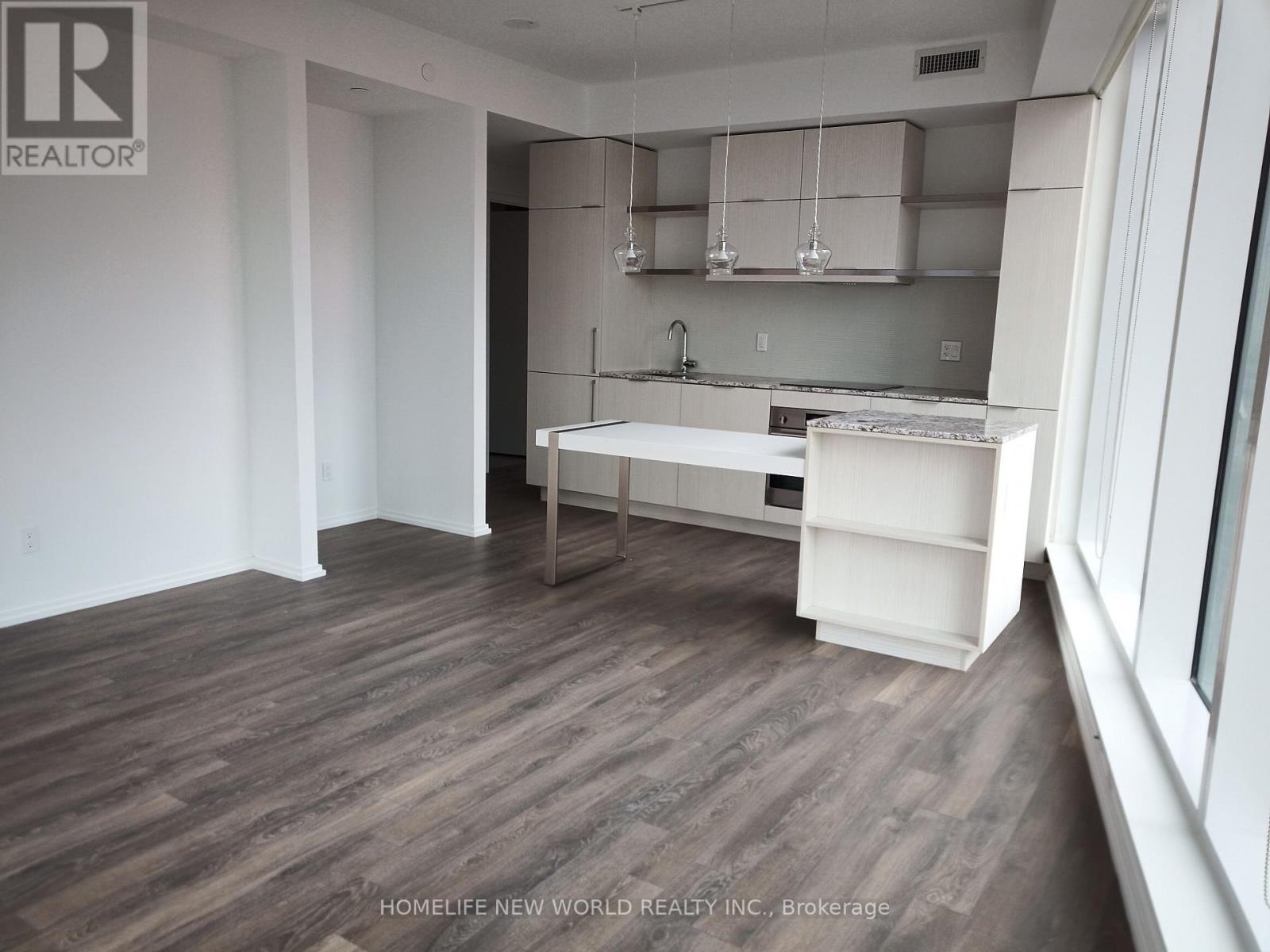 197 - 197 Yonge Street, Toronto, Ontario  M5B 0C1 - Photo 3 - C13410174