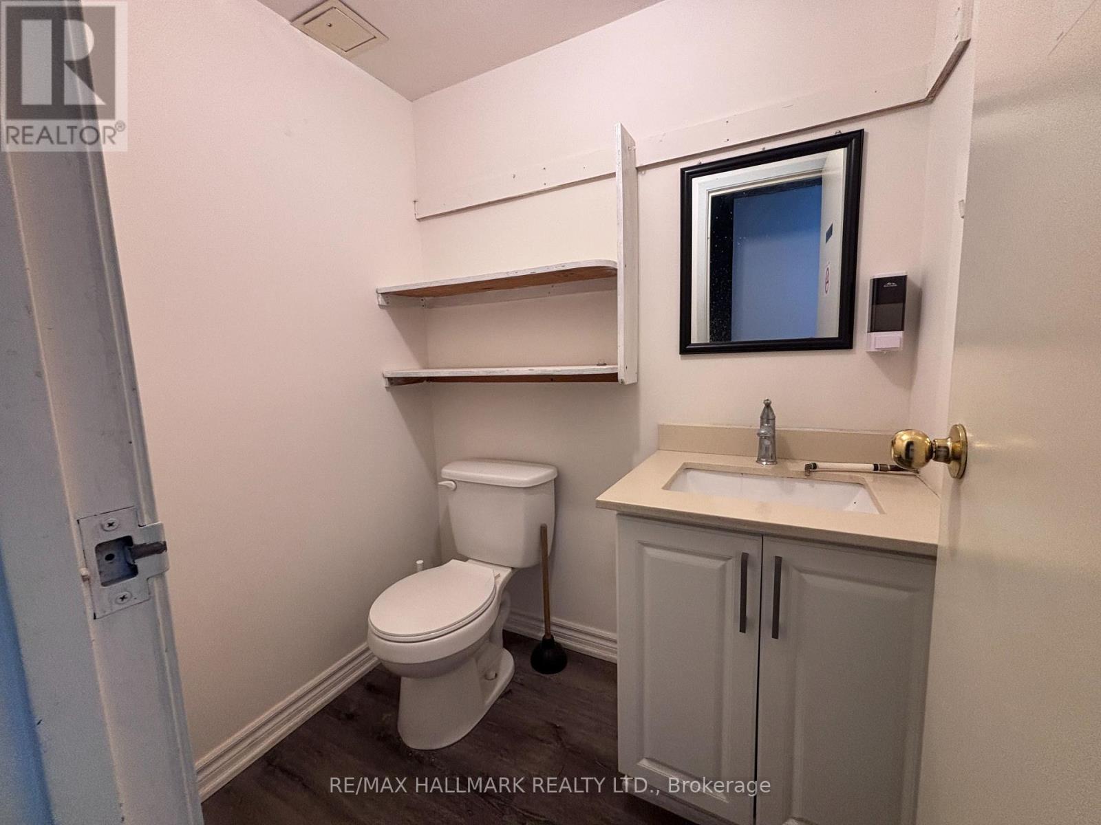 G61 - 8 Glen Watford Drive, Toronto, Ontario  M1S 2C1 - Photo 11 - E13410168