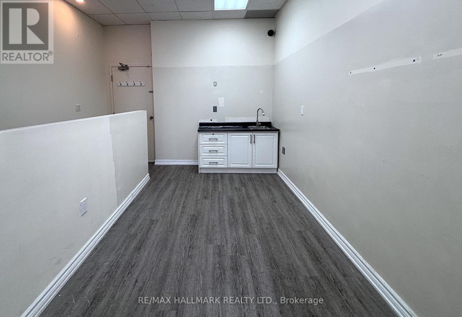 G61 - 8 Glen Watford Drive, Toronto, Ontario  M1S 2C1 - Photo 6 - E13410168