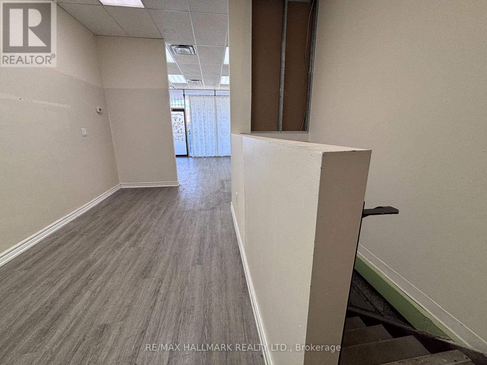 G61 - 8 Glen Watford Drive, Toronto, Ontario  M1S 2C1 - Photo 7 - E13410168
