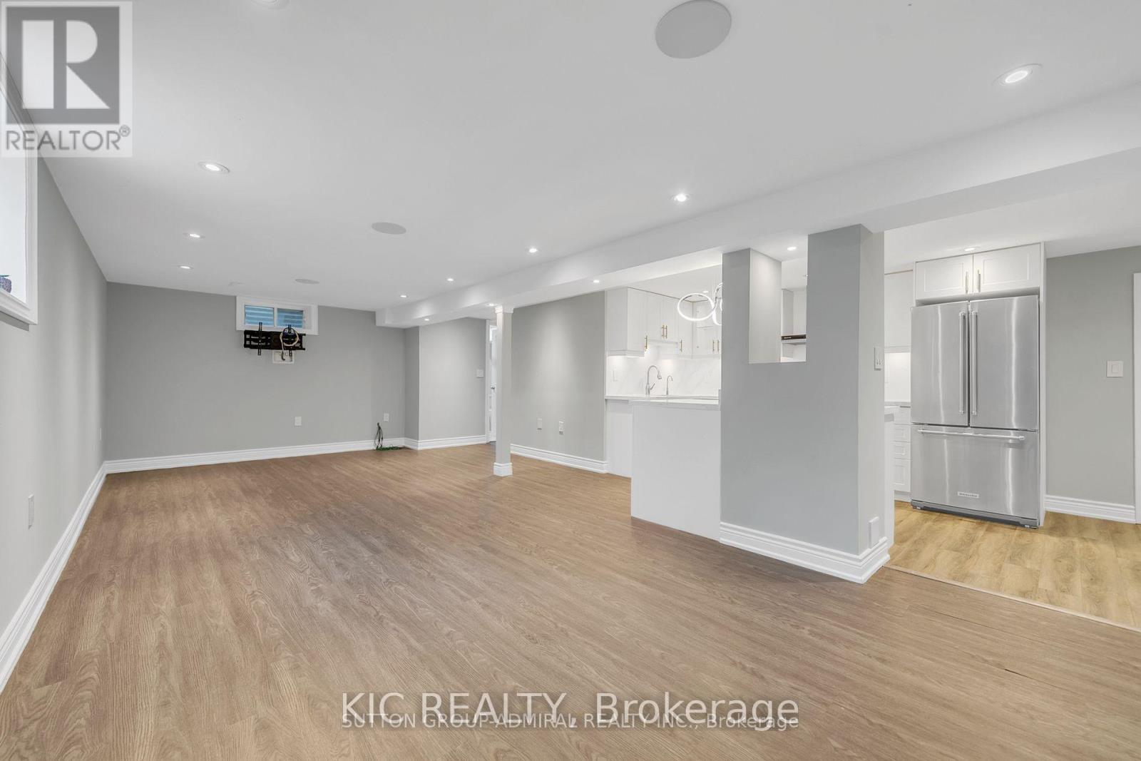 108 Cardinal Crescent, Newmarket, Ontario  L3Y 5Y6 - Photo 6 - N13243702