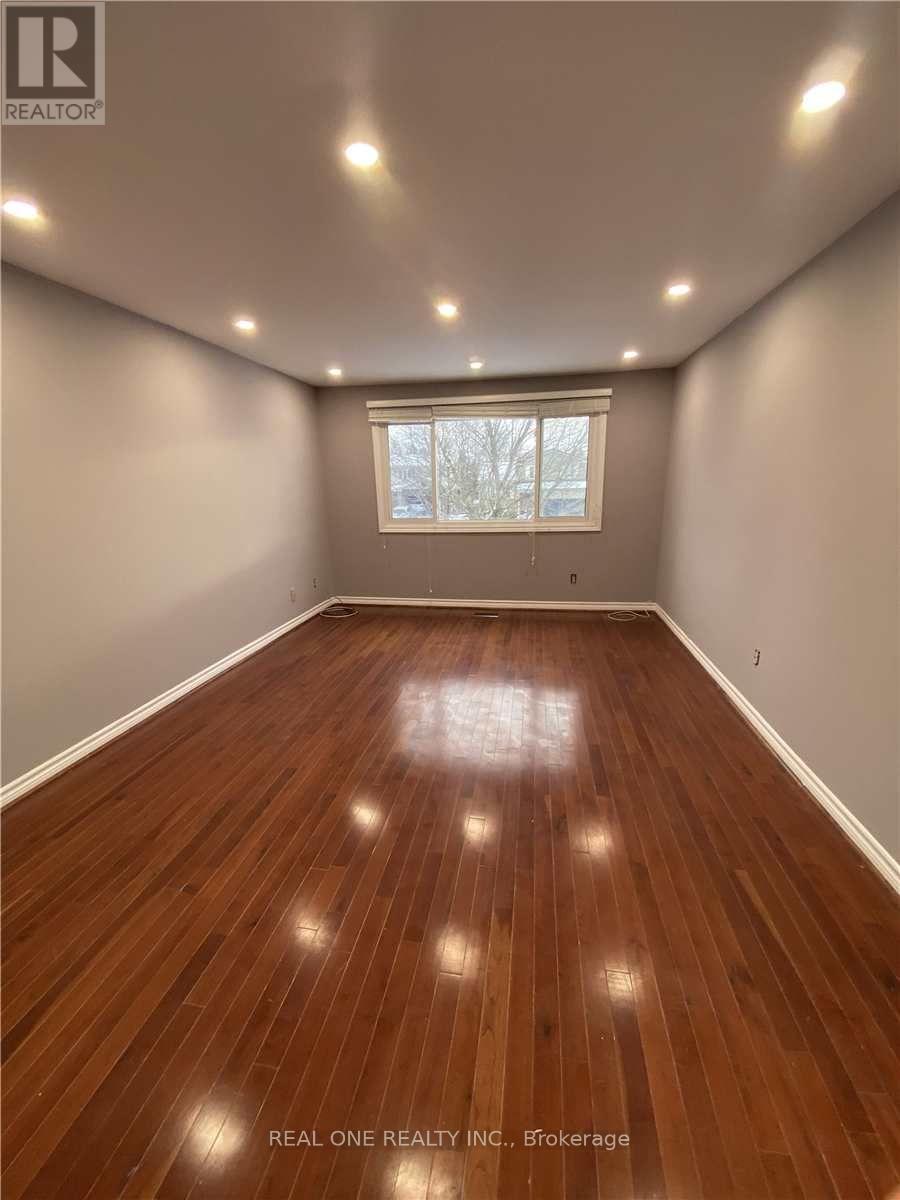 Upper - 81 Eastman Crescent, Newmarket, Ontario  L3Y 5S3 - Photo 21 - N13410176