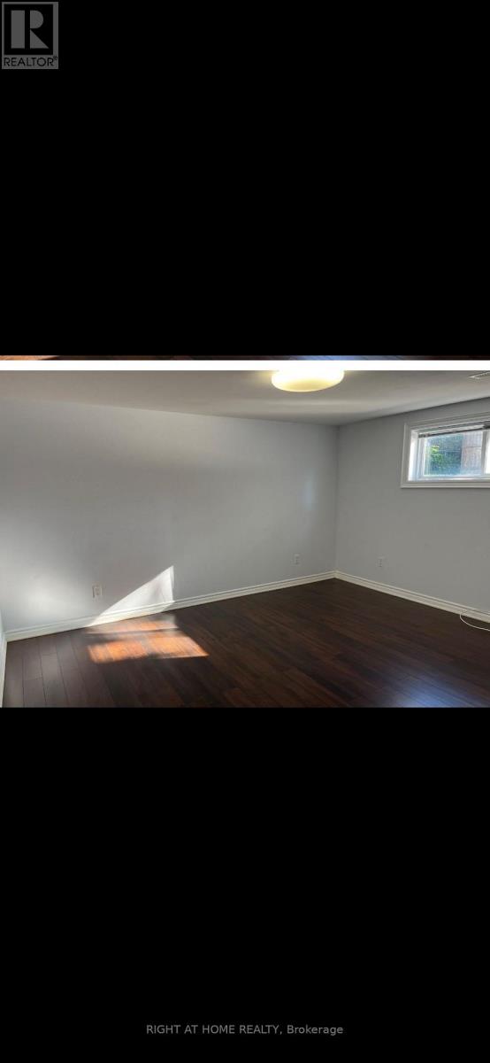 86 Langside Avenue, Toronto, Ontario  M9N 3P4 - Photo 3 - W13410158