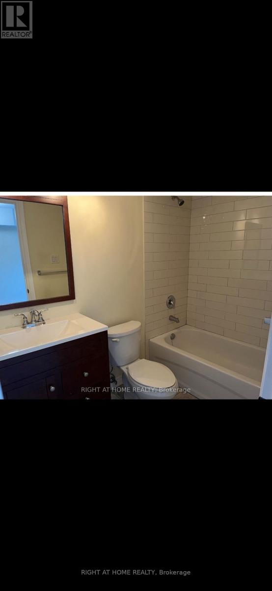 86 Langside Avenue, Toronto, Ontario  M9N 3P4 - Photo 6 - W13410158