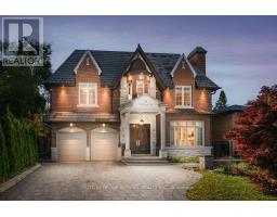 24 WEDGEWOOD DRIVE, Toronto, Ontario