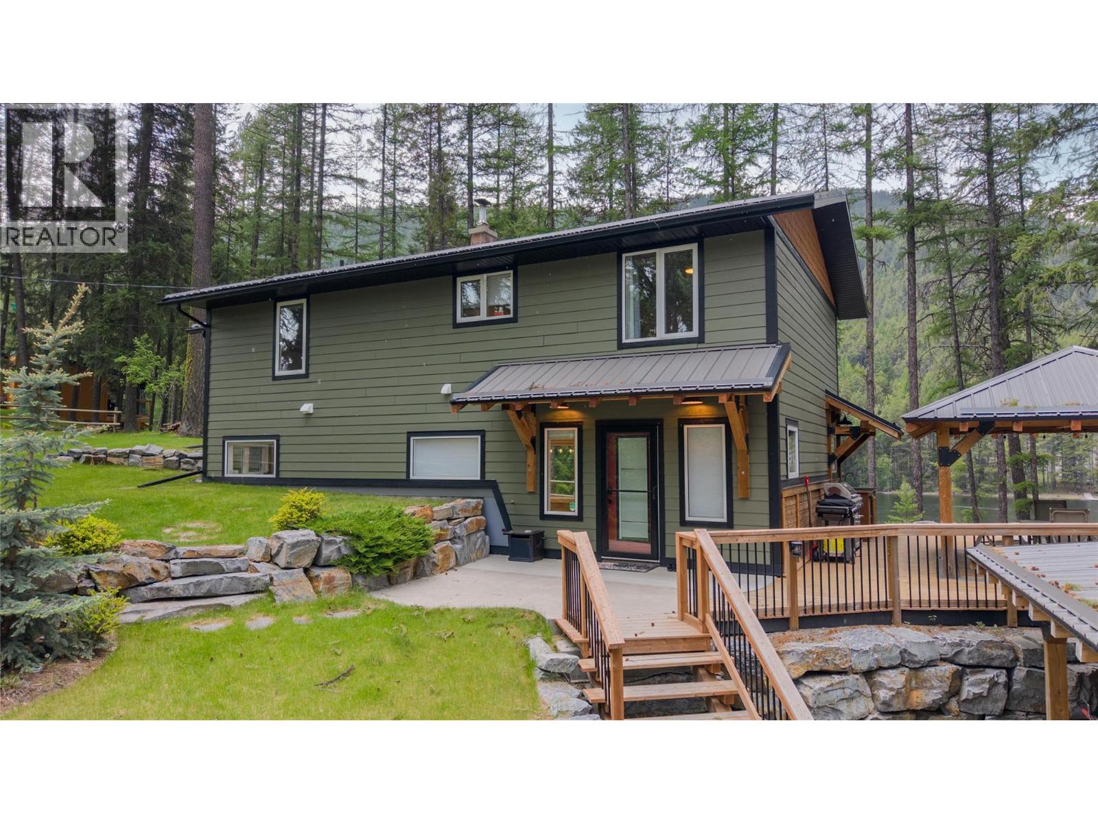 3061 Westside Road, Moyie, British Columbia  V0B 2A0 - Photo 28 - 10390216