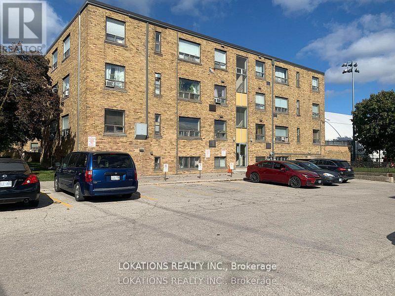 205 - 2135 Avenue Road, Toronto, Ontario  M5M 3M6 - Photo 2 - C13410214