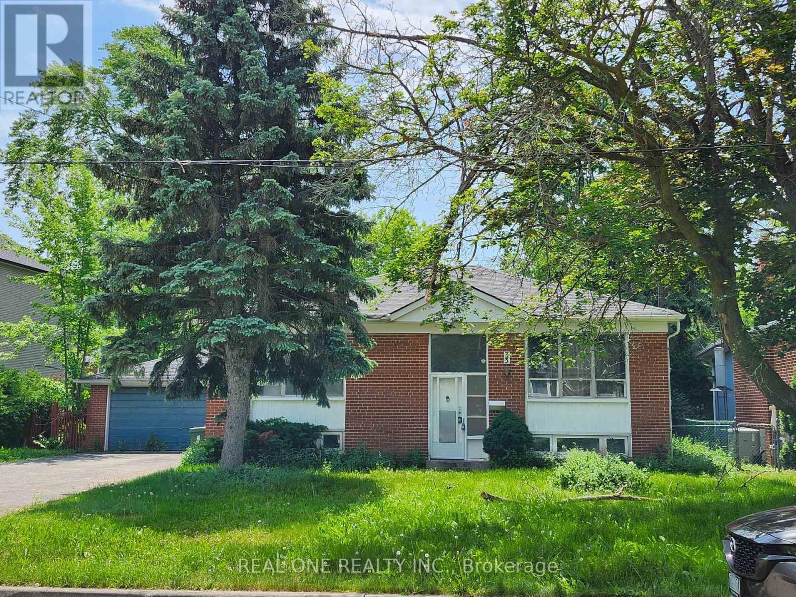 33 Urbandale Avenue, Toronto, Ontario  M2M 2G9 - Photo 2 - C13410232