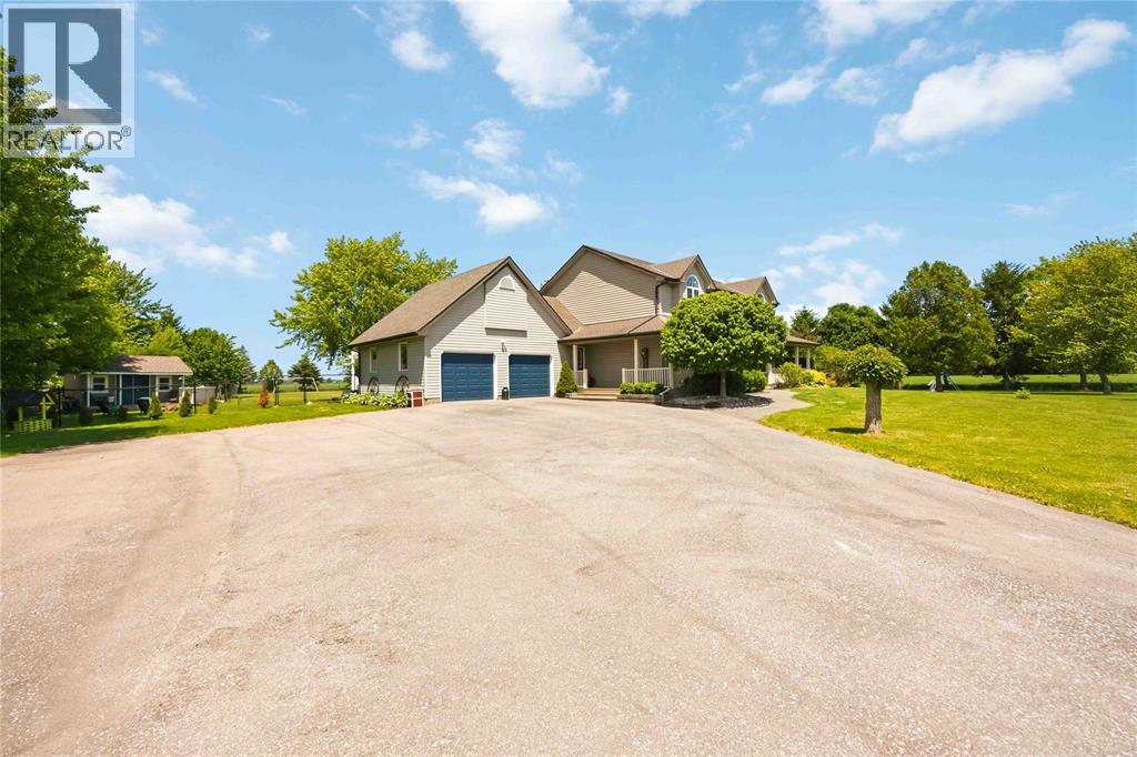 6052 Courtright Line, Oil Springs, Ontario  N0N 1P0 - Photo 4 - 26012488