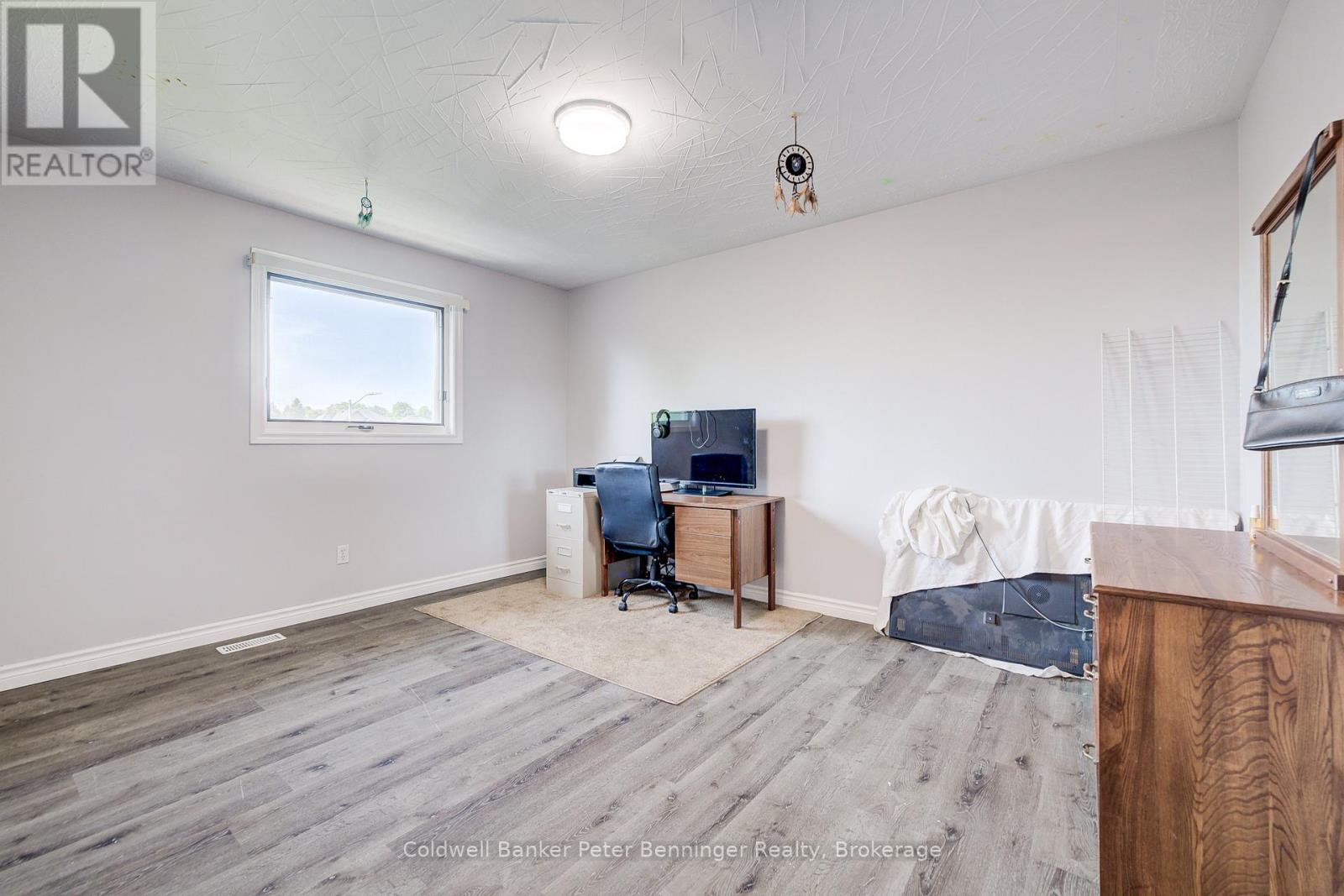 54 Ellen Avenue, Brockton, Ontario  N0G 2V0 - Photo 20 - X13410208