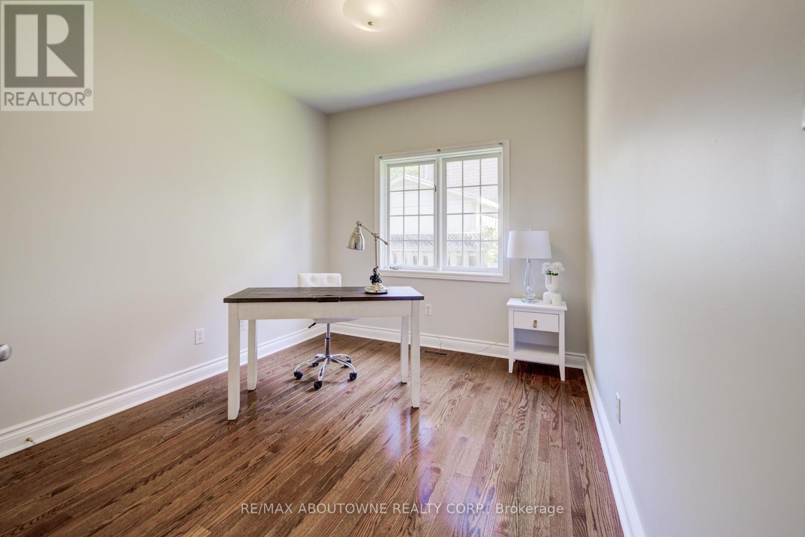 2163 Langtry Drive, Oakville, Ontario  L6M 3J7 - Photo 23 - W13410196