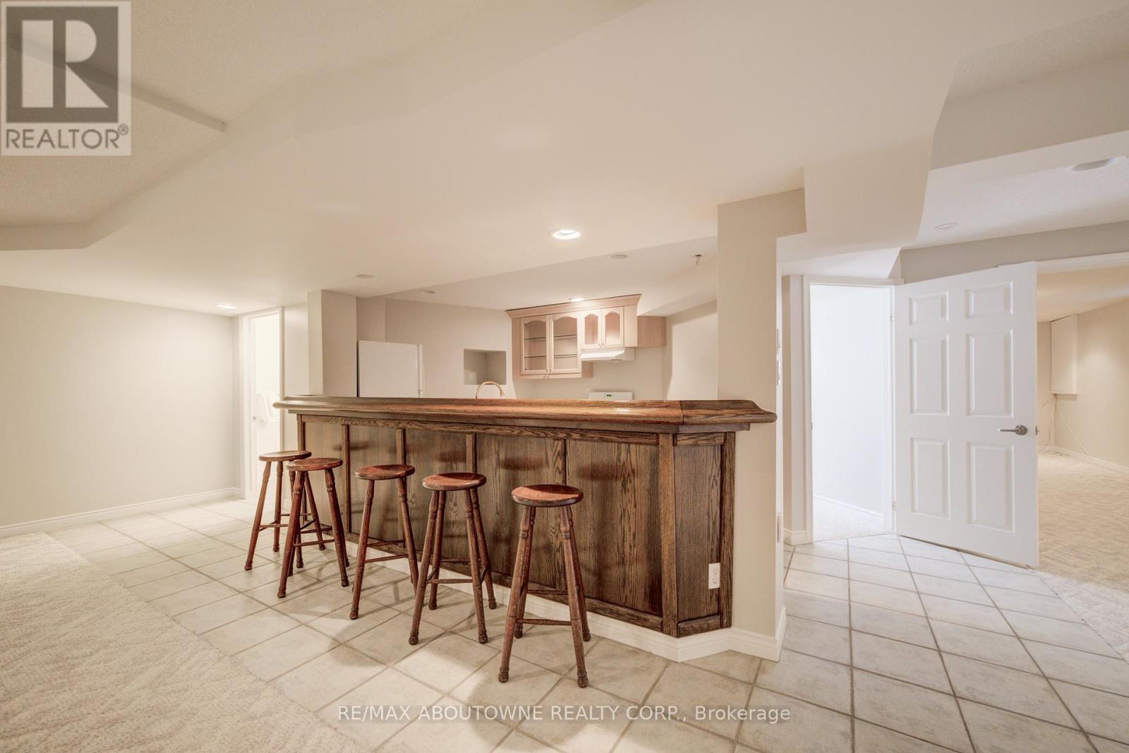 2163 Langtry Drive, Oakville, Ontario  L6M 3J7 - Photo 26 - W13410196