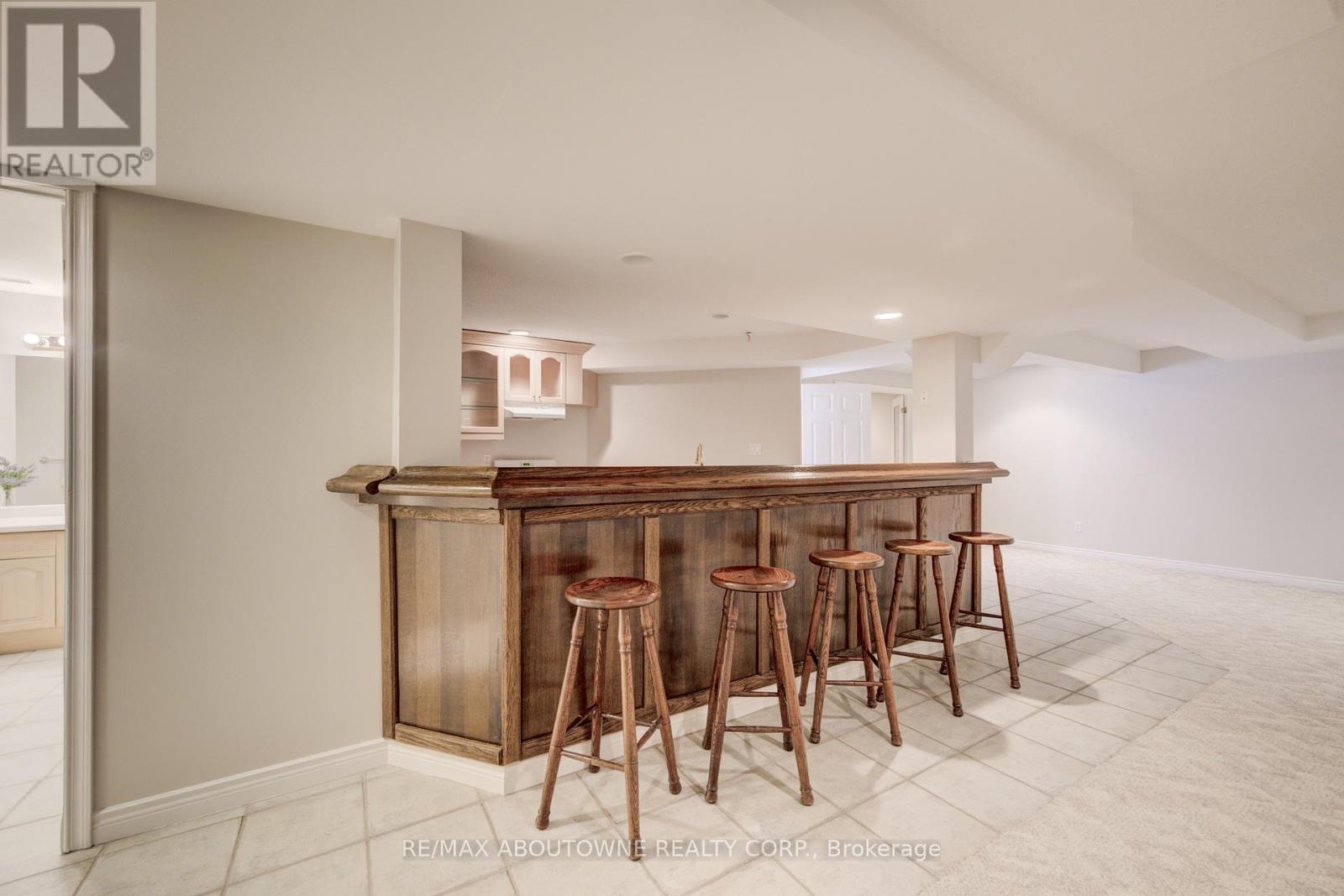 2163 Langtry Drive, Oakville, Ontario  L6M 3J7 - Photo 27 - W13410196
