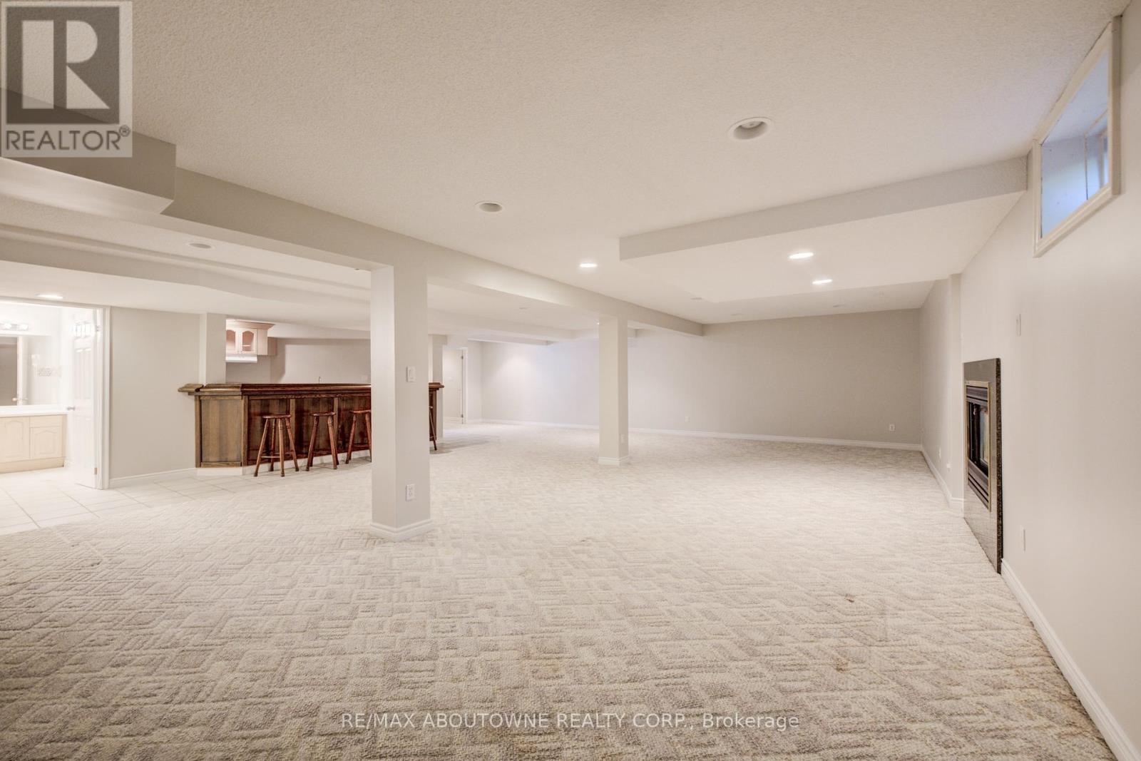 2163 Langtry Drive, Oakville, Ontario  L6M 3J7 - Photo 30 - W13410196