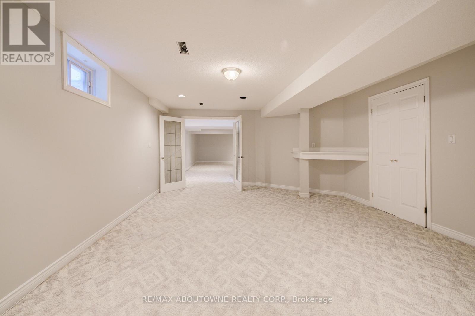 2163 Langtry Drive, Oakville, Ontario  L6M 3J7 - Photo 33 - W13410196