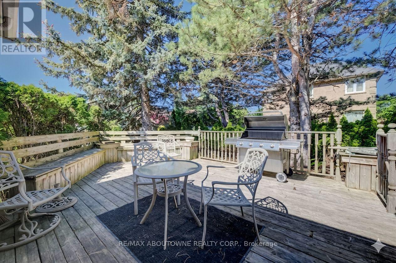2163 Langtry Drive, Oakville, Ontario  L6M 3J7 - Photo 34 - W13410196