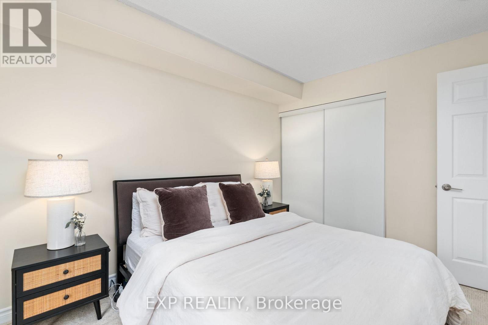 1605 - 5 Michael Power Place, Toronto, Ontario  M9A 0A3 - Photo 16 - W13410224