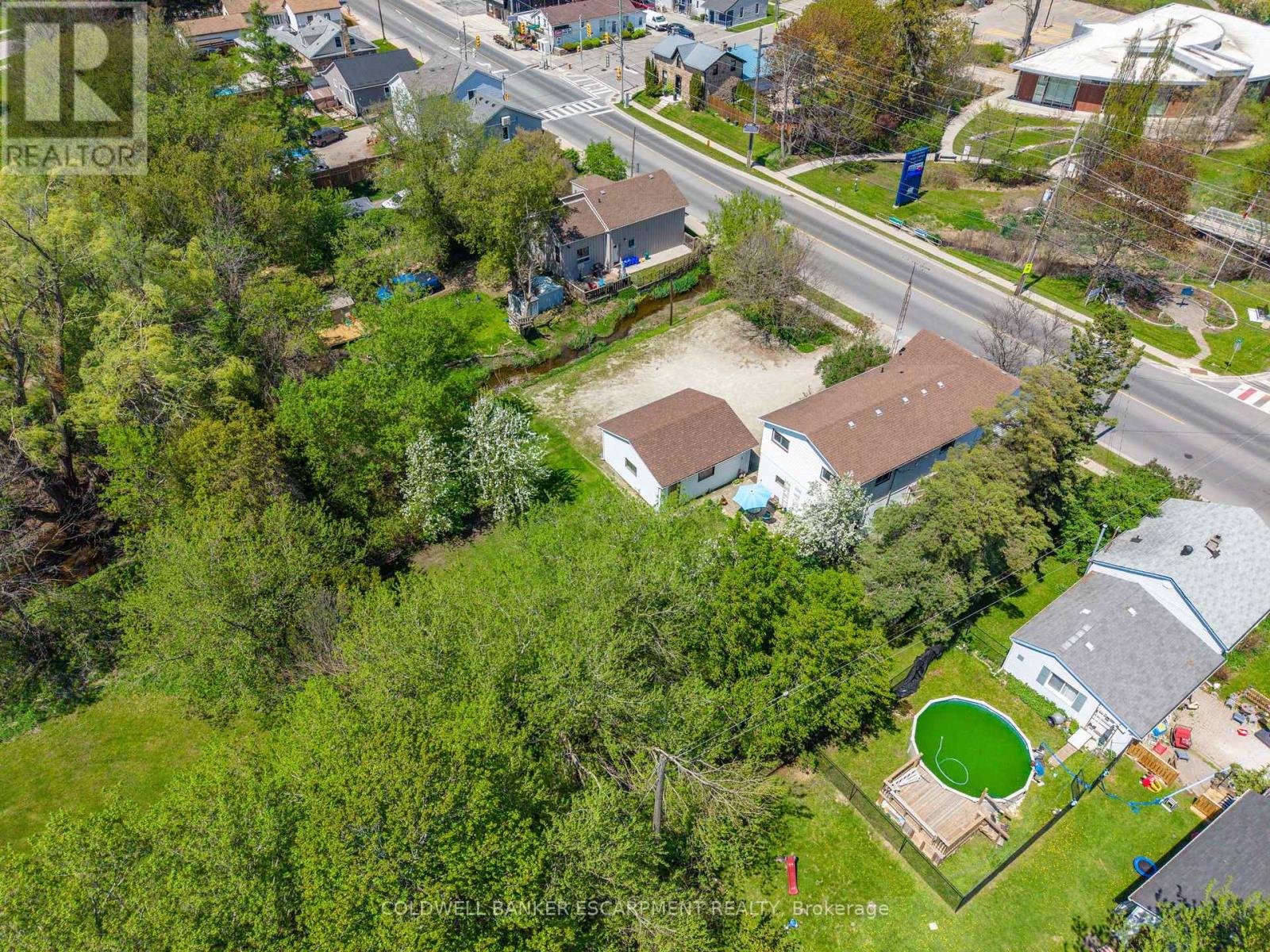 76 Main Street N, Halton Hills, Ontario  L7J 1W2 - Photo 11 - W13410234