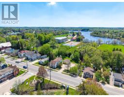 76 MAIN STREET N, Halton Hills, Ontario