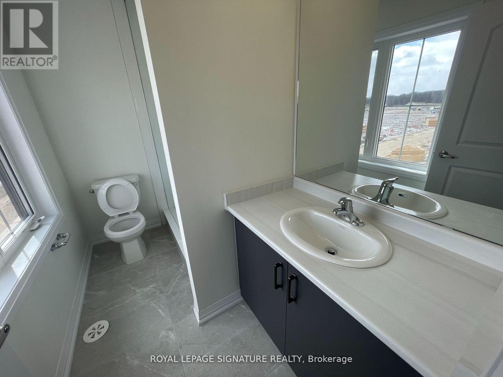 1 Granville Crescent, Haldimand, Ontario  N3W 0J5 - Photo 24 - X13410238