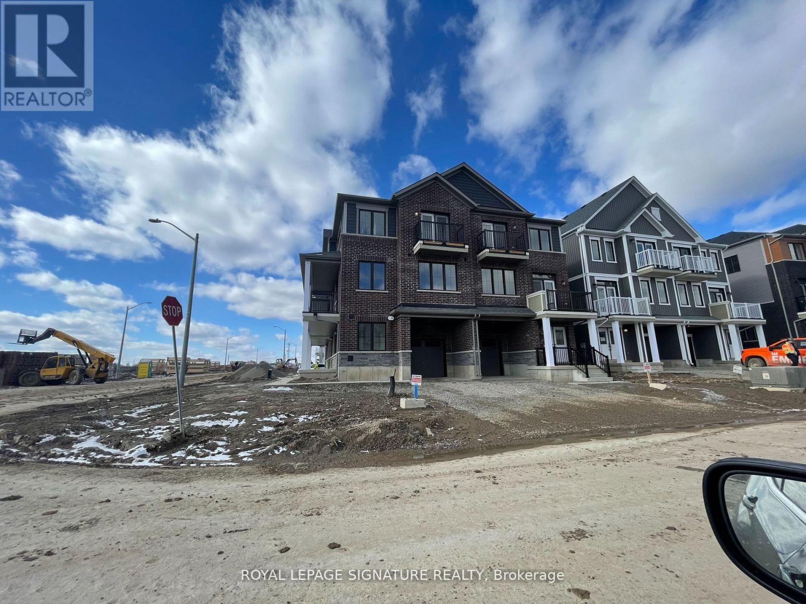 1 Granville Crescent, Haldimand, Ontario  N3W 0J5 - Photo 3 - X13410238