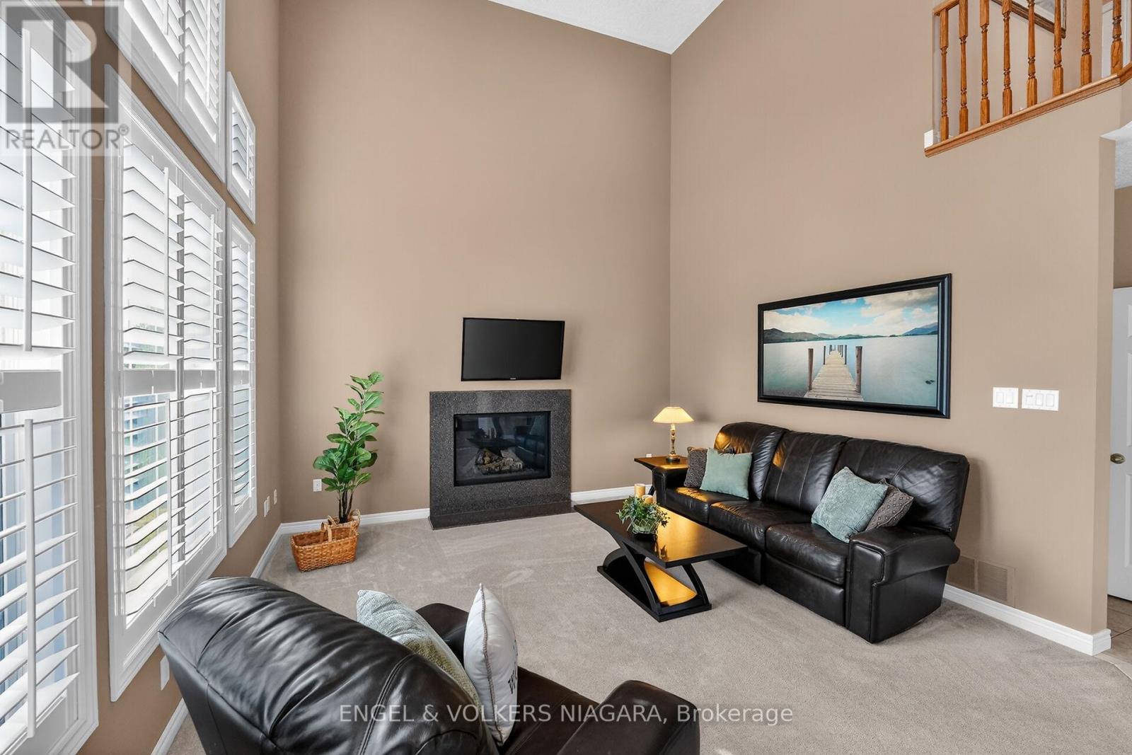 17 Sarah Crescent, West Lincoln, Ontario  L0R 2A0 - Photo 12 - X13410282