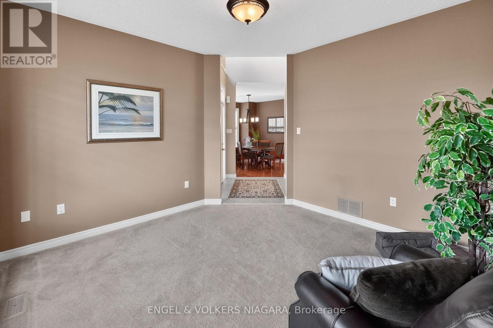 17 Sarah Crescent, West Lincoln, Ontario  L0R 2A0 - Photo 19 - X13410282