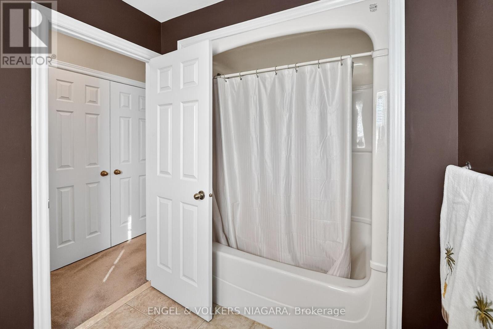 17 Sarah Crescent, West Lincoln, Ontario  L0R 2A0 - Photo 33 - X13410282