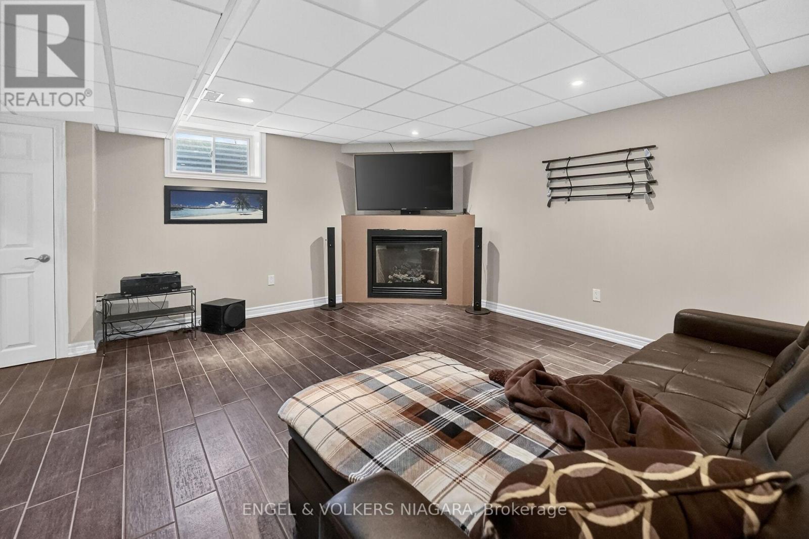 17 Sarah Crescent, West Lincoln, Ontario  L0R 2A0 - Photo 36 - X13410282
