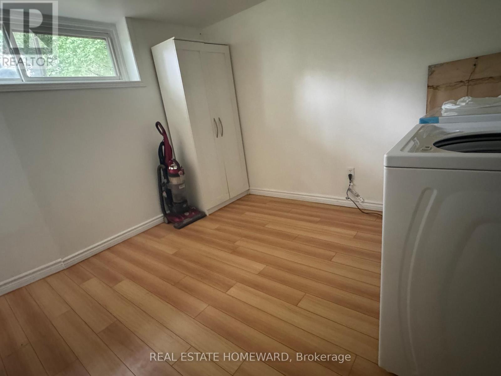 Bsmt - 30 Marchington Circle, Toronto, Ontario  M1R 3M4 - Photo 14 - E12894310