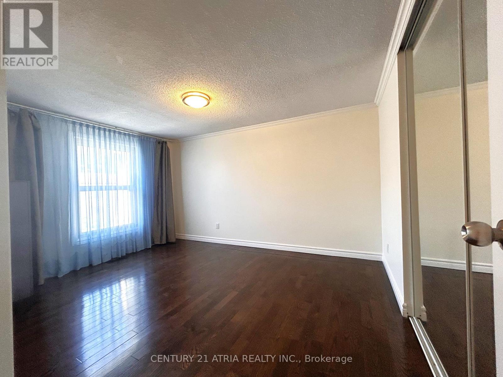 19 Yellow Birchway, Toronto, Ontario  M2H 2S9 - Photo 12 - C13410250