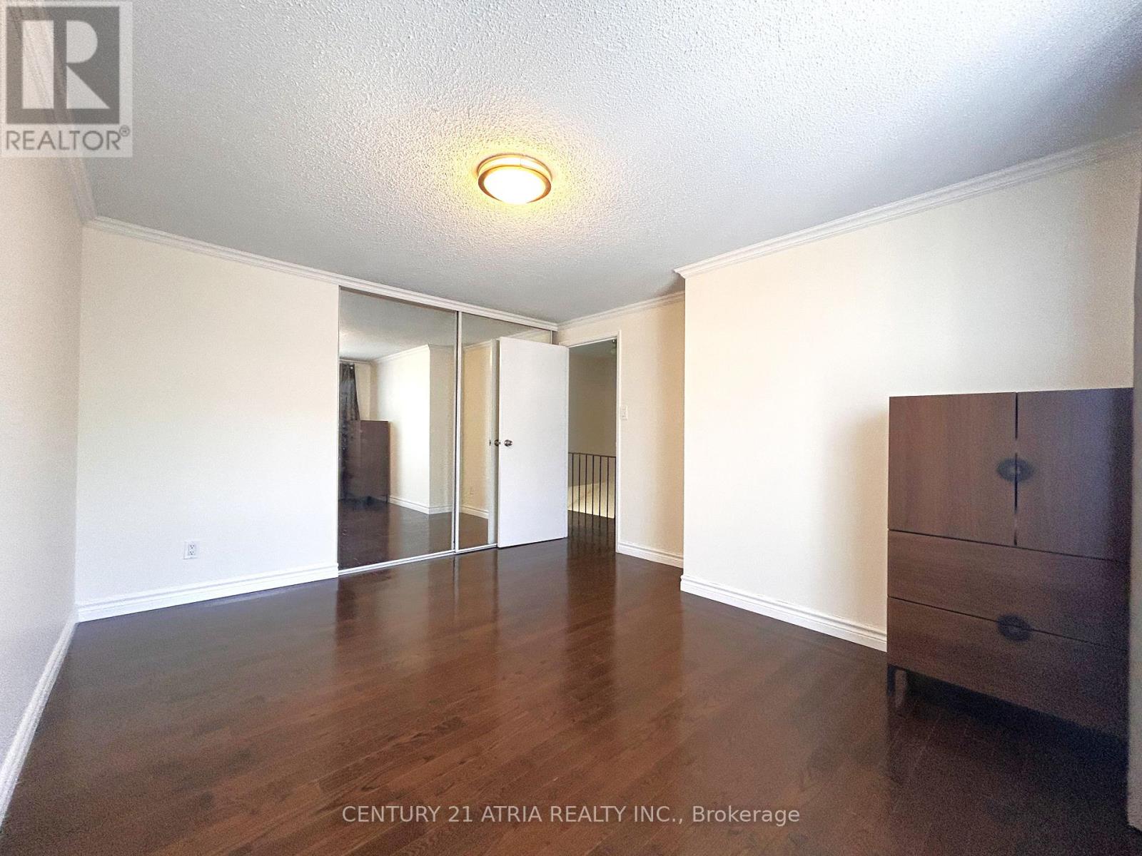 19 Yellow Birchway, Toronto, Ontario  M2H 2S9 - Photo 13 - C13410250
