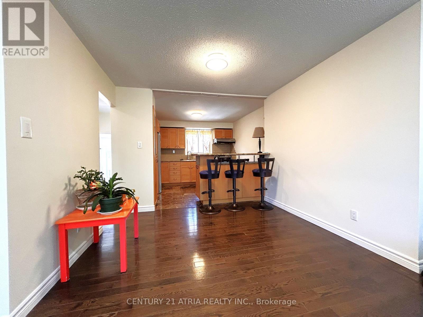 19 Yellow Birchway, Toronto, Ontario  M2H 2S9 - Photo 7 - C13410250