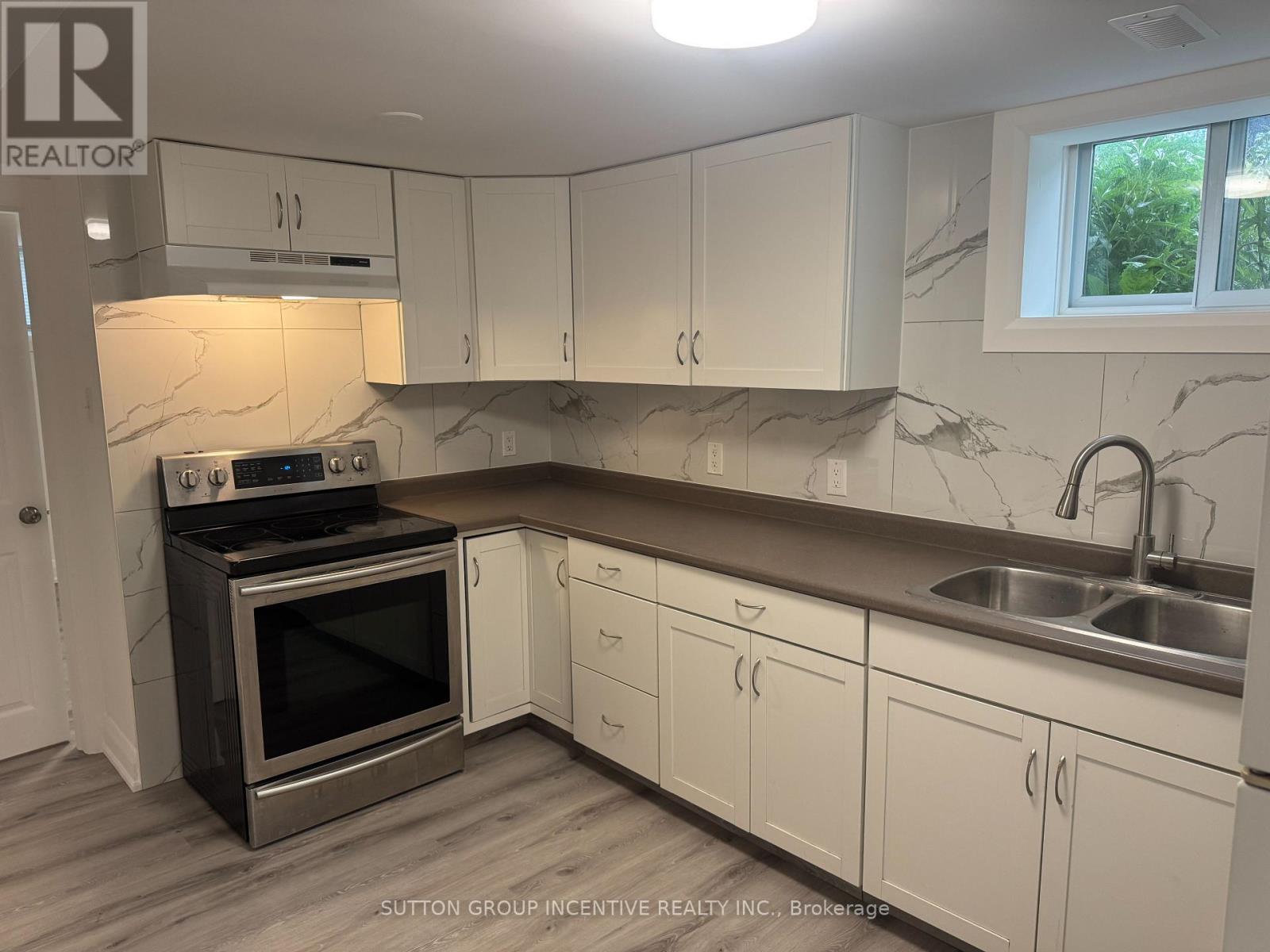 LOWER LEVEL - 149 GUNN STREET, Barrie, Ontario