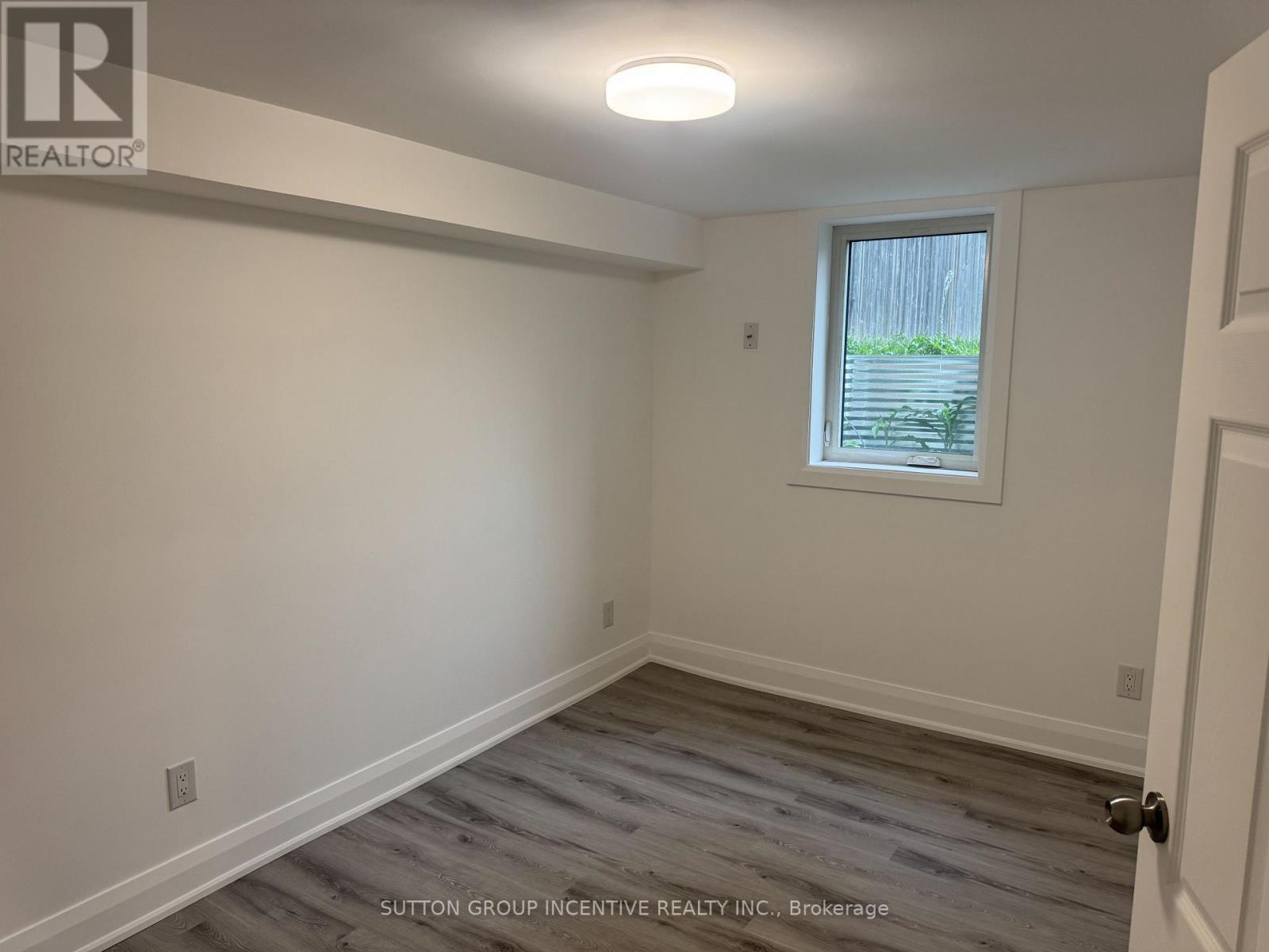 Lower Level - 149 Gunn Street, Barrie, Ontario  L4M 2H8 - Photo 6 - S13247854