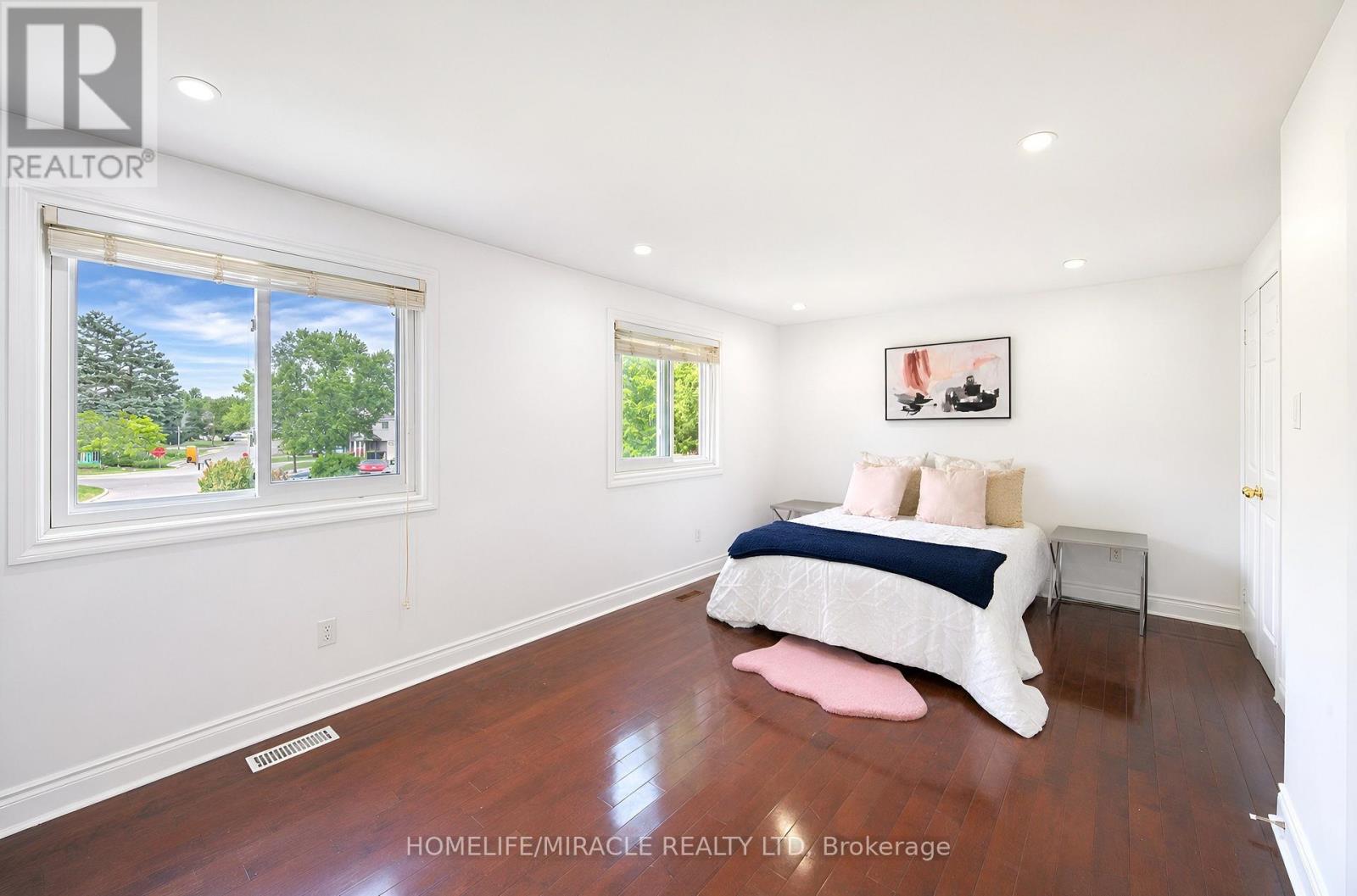 7 Greenhills Square, Brampton, Ontario  L6S 2J4 - Photo 22 - W13276302