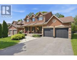 10 FORSYTHE DRIVE, Uxbridge, Ontario