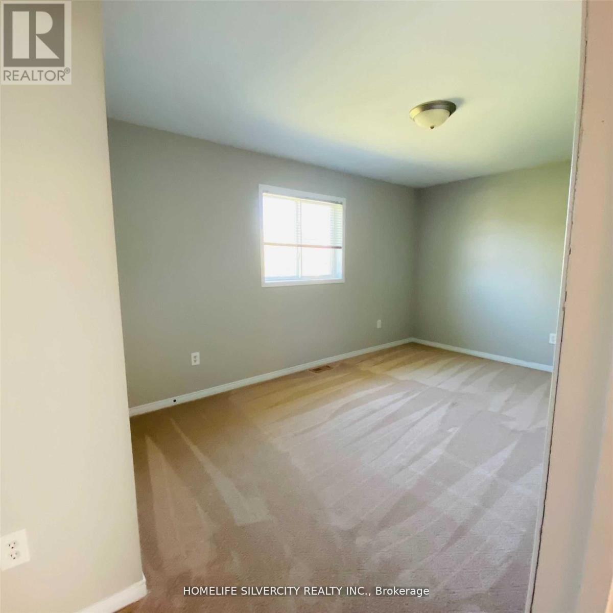 3090 Stone Ridge Boulevard, Orillia, Ontario  L3V 0A3 - Photo 4 - S13410332