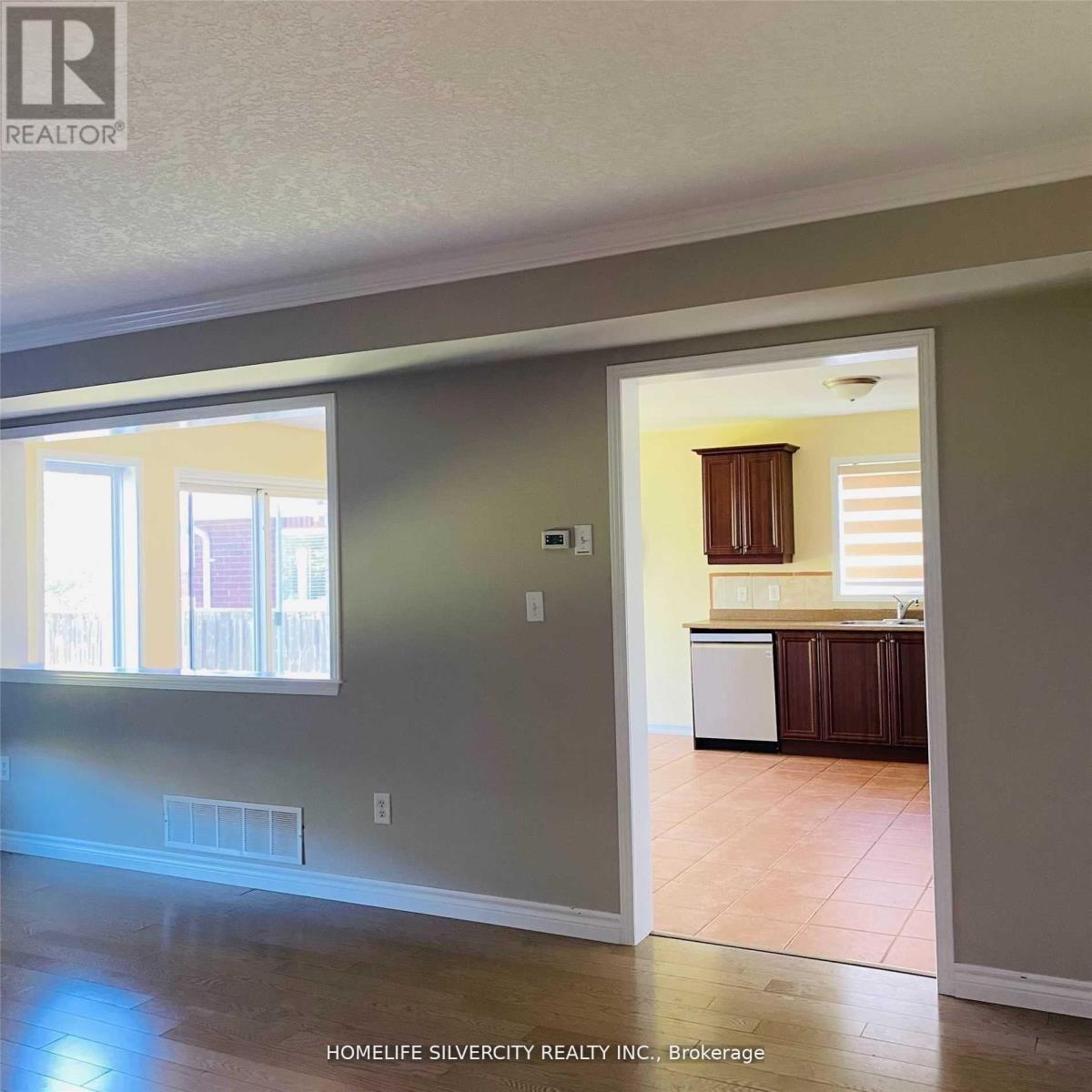 3090 Stone Ridge Boulevard, Orillia, Ontario  L3V 0A3 - Photo 6 - S13410332