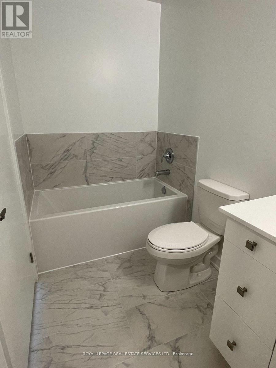 801 - 1035 Southdown Road, Mississauga, Ontario  L5J 0A2 - Photo 21 - W13410266